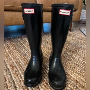 Hunter Black Tall Boots size 6 (35/36)
